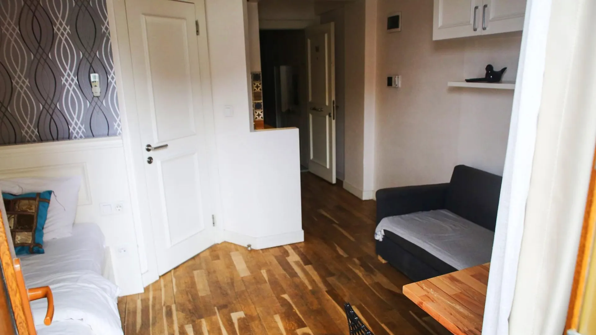 Neva Flats Taksim Hotel Istanbul Turkey
