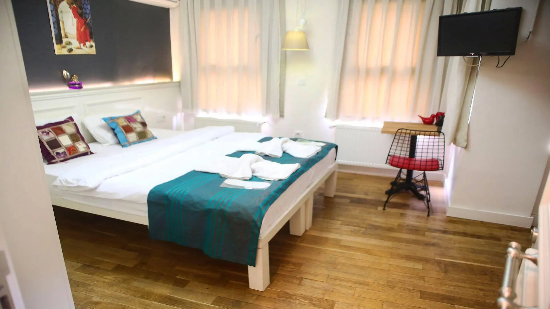 Neva Flats Taksim Hotel Istanbul Turkey